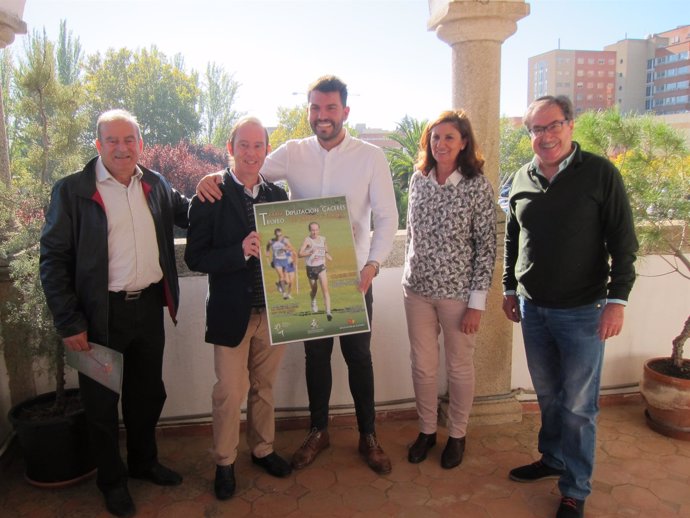 Presentación del XXXIV Campeonato de Campo a Través de Cáceres                 