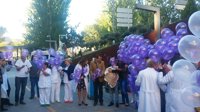 El Materno Infantil de Granada celebra el Día Mundial del Niño Prematuro decorando la unidad neonatal con patucos