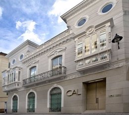 Fachada cal málaga centro andaluz letras cultura