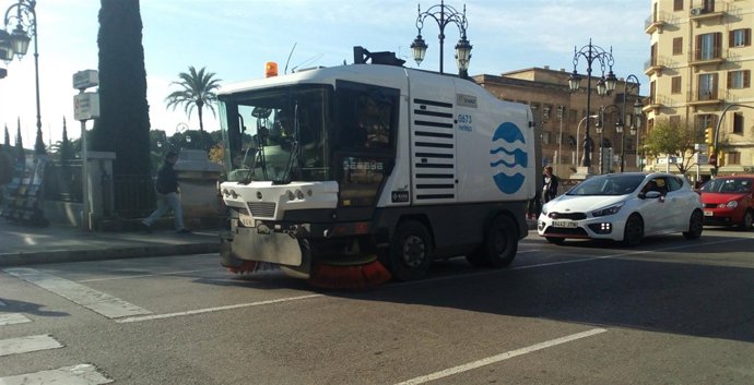 Coche de limpieza de Emaya