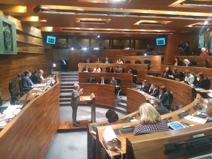 Gaspar Llamazares en la Junta General