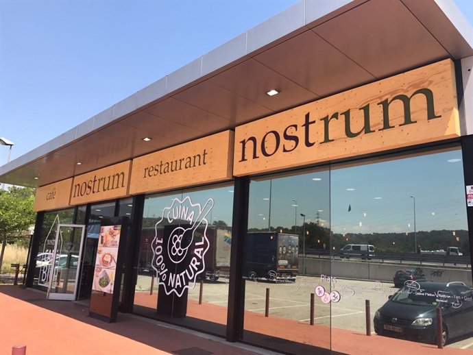 Establiment Nostrum a Montcada i Reixac (C-58)