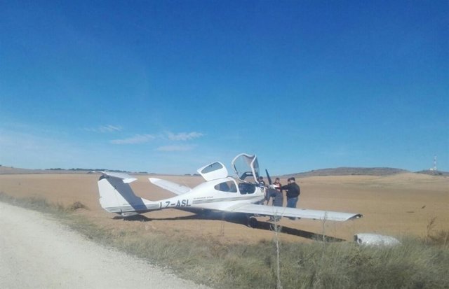 Avioneta que ha aterrizado en Soria