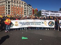 Policías y guardias civiles se manifiestan este sábado en Madrid para que Interior concrete la equiparación salarial