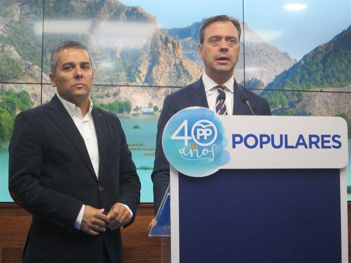 Marcos Ortuño y Jesús Cano                     