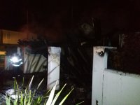 Extinguido un incendio en un garaje de una vivienda de San Roque (Cádiz) que ha afectado a dos vehículos