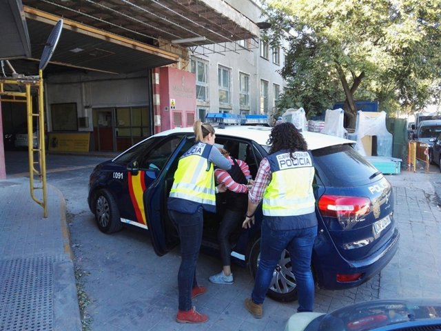 Arresto de la empleada del hogar