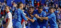 El Getafe prolonga su buen momento goleando al Alavés