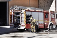 Un incendio calcina parte de una fábrica textil de 2.500 m2 en Cocentaina (Alicante)