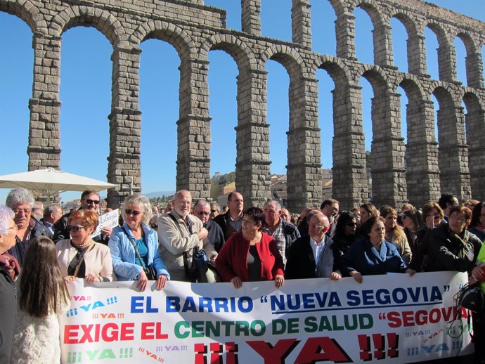 Segovia.- Cabecera de la manifestación con Luquero al frente                  