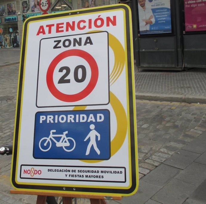 Señal de prioridad para ciclistas y peatones