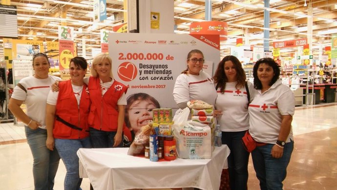 Voluntarios de Cruz Roja