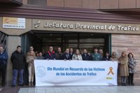 Iglesias recuerda en la Jefatura de Tráfico de Valladolid a las víctimas de accidentes de tráfico