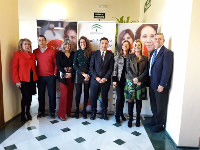Granada se incorpora al programa GIRA Mujeres de Coca-Cola 