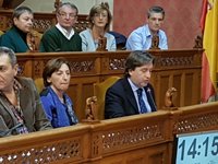 Rovira (PP): "La izquierda está engordando el Consell con colesterol del malo"