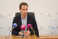 La Junta pide a UCLM que reconsidere el plan de ajuste ante su compromiso con la estabilidad de la institución académica