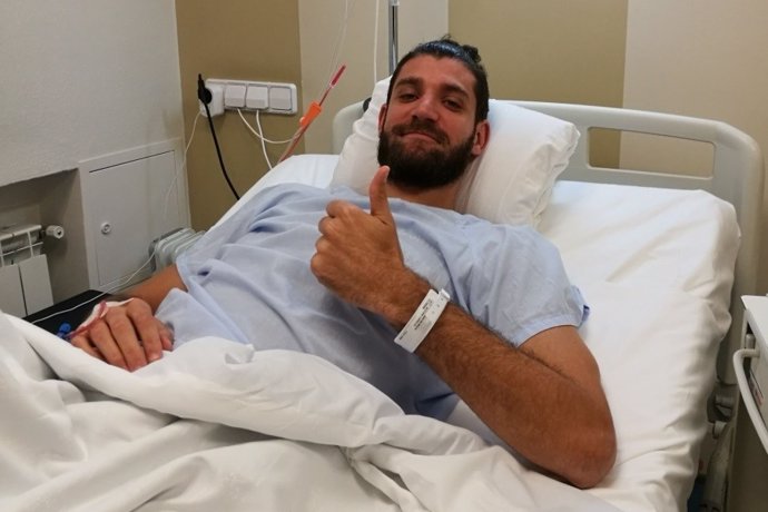 Antoine Diot (Valencia Basket), intervenido de su rodilla izquierda