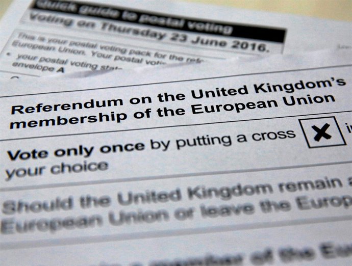 Papereta votació Brexit