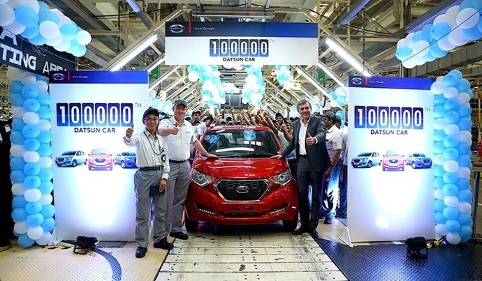 Fabricación del coche número 100.000 de Datsun
