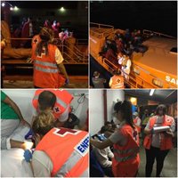 Cruz Roja traslada al hospital a 3 inmigrantes de las últimas pateras llegadas a la Región, dos embarazadas