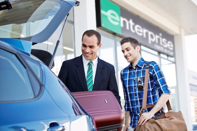 Enterprise, National y Alamo, mejores marcas de alquiler de coches en EEUU 