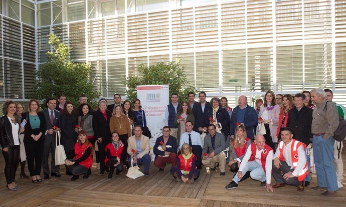 Cruz Roja y Diputación premian empresas solidarias