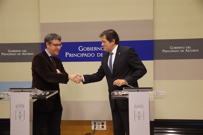 Alvaro Nadal y Javier Fernández 