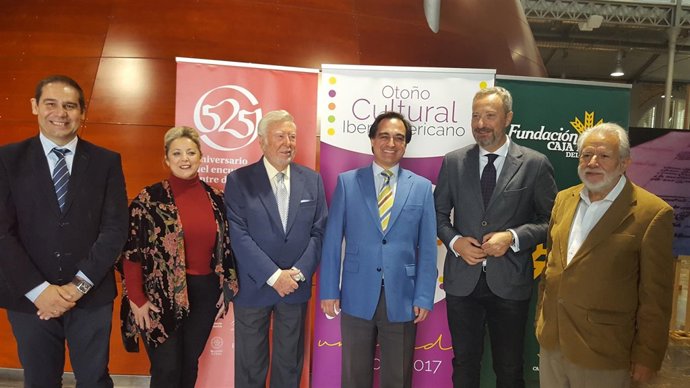 Inauguración en el puerto de Huelva de la exposición sobre sabores de los océano