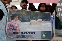 Detienen a dos policías que encubrieron el asesinato de Berta Cáceres en Honduras