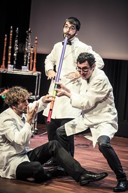 Intérpretes durante el espectáculo