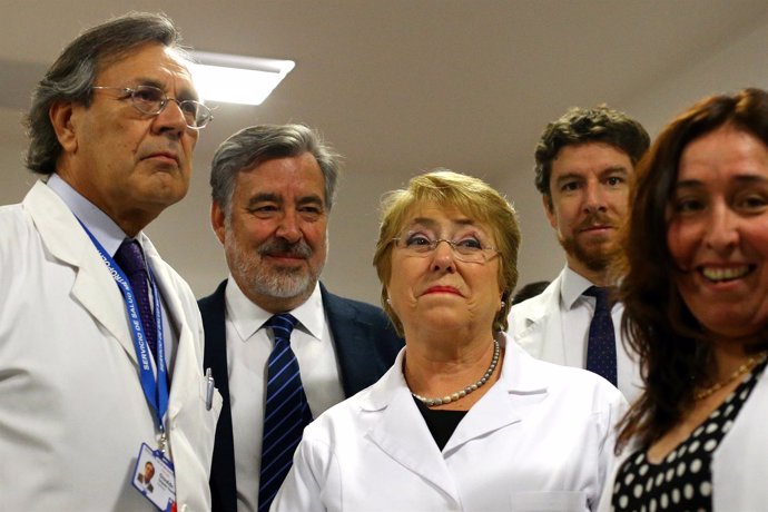 Michelle Bachelet y Alejandro Guillier