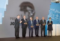 Urkullu se compromete a crear un contexto "favorable" para la inversión empresarial y el empleo