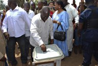 Akufo-Addo insta a África a mantener una buena relación con Occidente y dejar de ser "los mendigos del mundo"