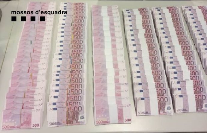 Billetes falsos intervenidos por los Mossos d'Esquadra