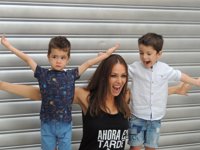 Eva González, Chenoa y Pau Donés se unen para apoyar a los niños que esperan un trasplante múltiple por fallo intestinal