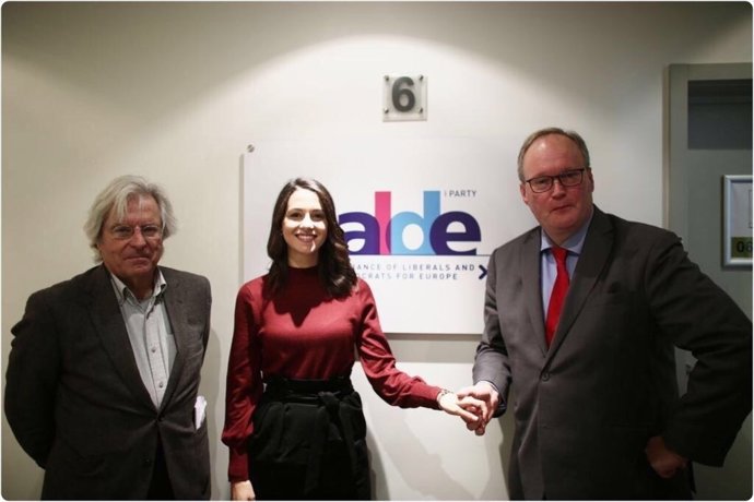 La líder de Cs a Catalunya es reune a Brussel·les amb líders de l'Alde