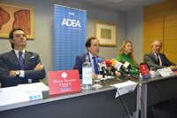 Sergio Samper (Grupo Jorge), José Benito Pardo (Yudigar) y Ricardo Mosteo (Jamón de Teruel), finalistas al Premio ADEA