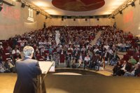 Revilla dice que sin los sindicatos imperaría la "ley de la selva"