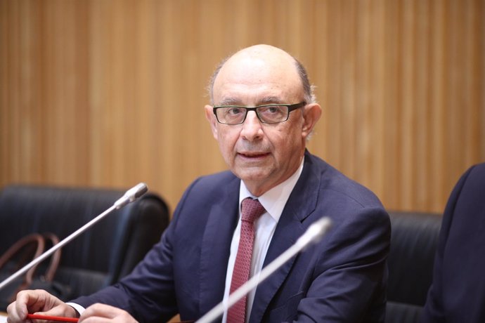 Cristóbal Montoro comparece en el Congreso