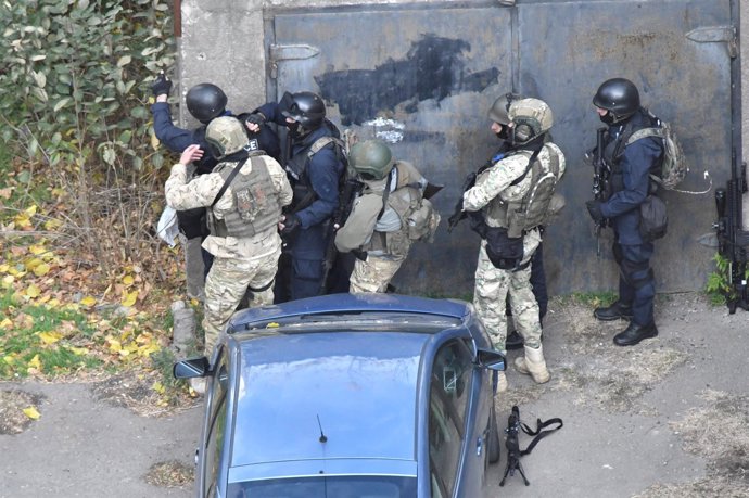 Agentes georgianos en una operación contra supuestos terroristas este miércoles