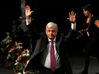 López Obrador lidera los sondeos para las elecciones presidenciales en México