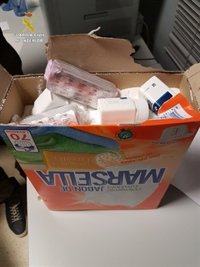 Intervenidos en Algeciras 7.800 comprimidos de Rivotril y Trankimazín ocultos en botes de detergente