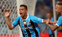 Gremio toma una pequeña ventaja ante Lanús en la final de la Libertadores