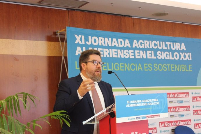 El consejero de Agricultura, Rodrigo Sánchez 