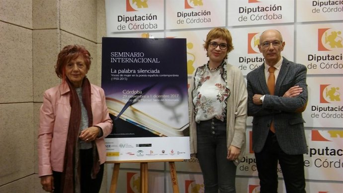 Ruz (centro), en la presentación del seminario