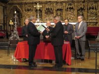 Acto de relevo al frente de Cáritas Zaragoza, presidido por el arzobispo, en la Seo