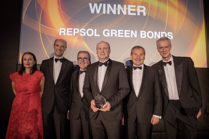 Repsol premiado por 'Petroleum Economist' por su 'bono verde'