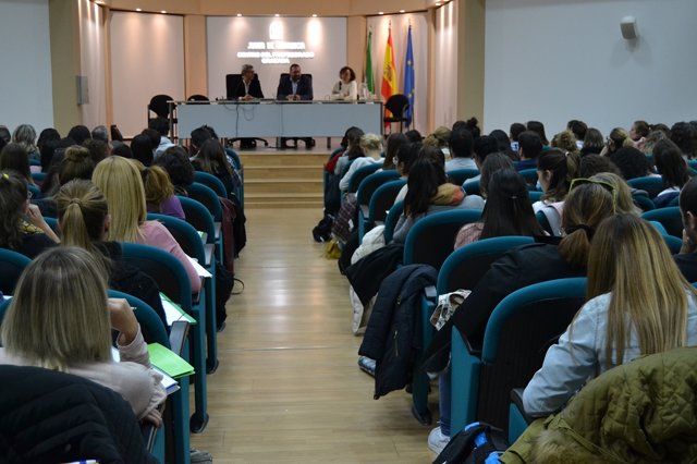 Jornadas formativas a docentes en prácticas en Granada