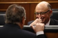 Podemos reclama la comparecencia de Montoro en el Senado para explicar por qué pospone el nuevo modelo de financiación