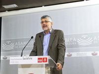 El PSOE destaca que los PGEx 2018 favorecen a las clases medias y trabajadoras y devuelven esfuerzos hechos